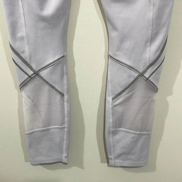 NWT Athleta Ultimate Stash Pocket Ignite 7/8 Tight Lavender XS - Picture 8 of 16